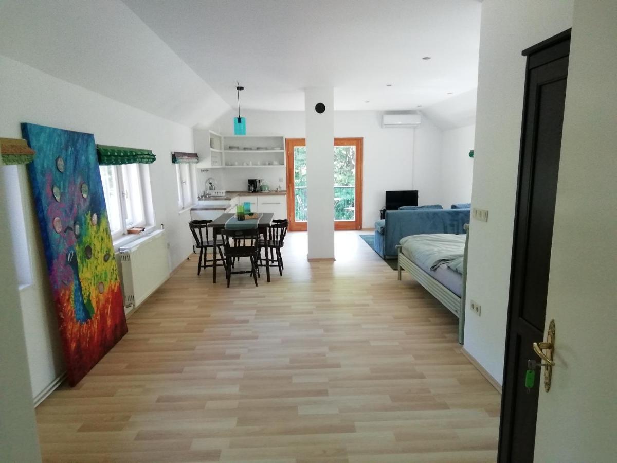 Apartamento Waldhaus Pat Galambok Exterior foto